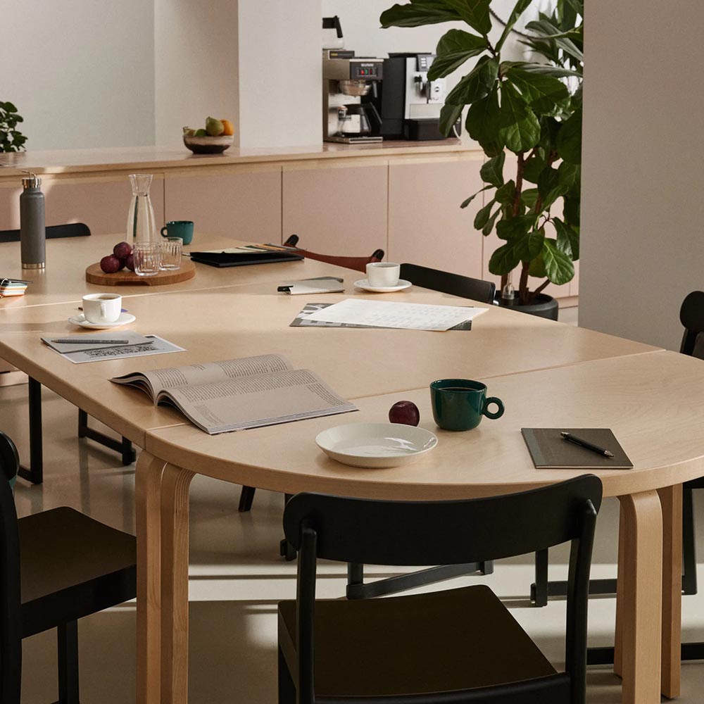 aaltoTable-alvarAalto-artek-grao01