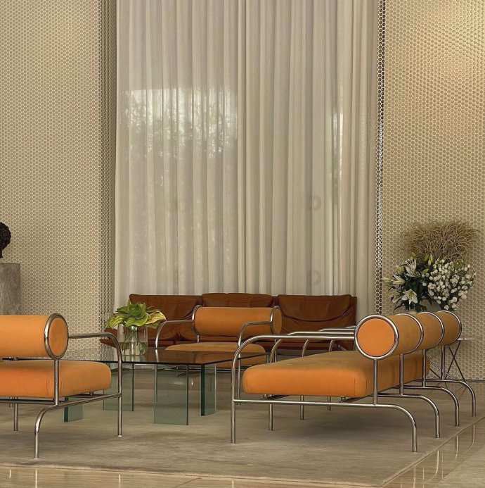 capellini-sofaWithArms-shiroKuramata-grao-02