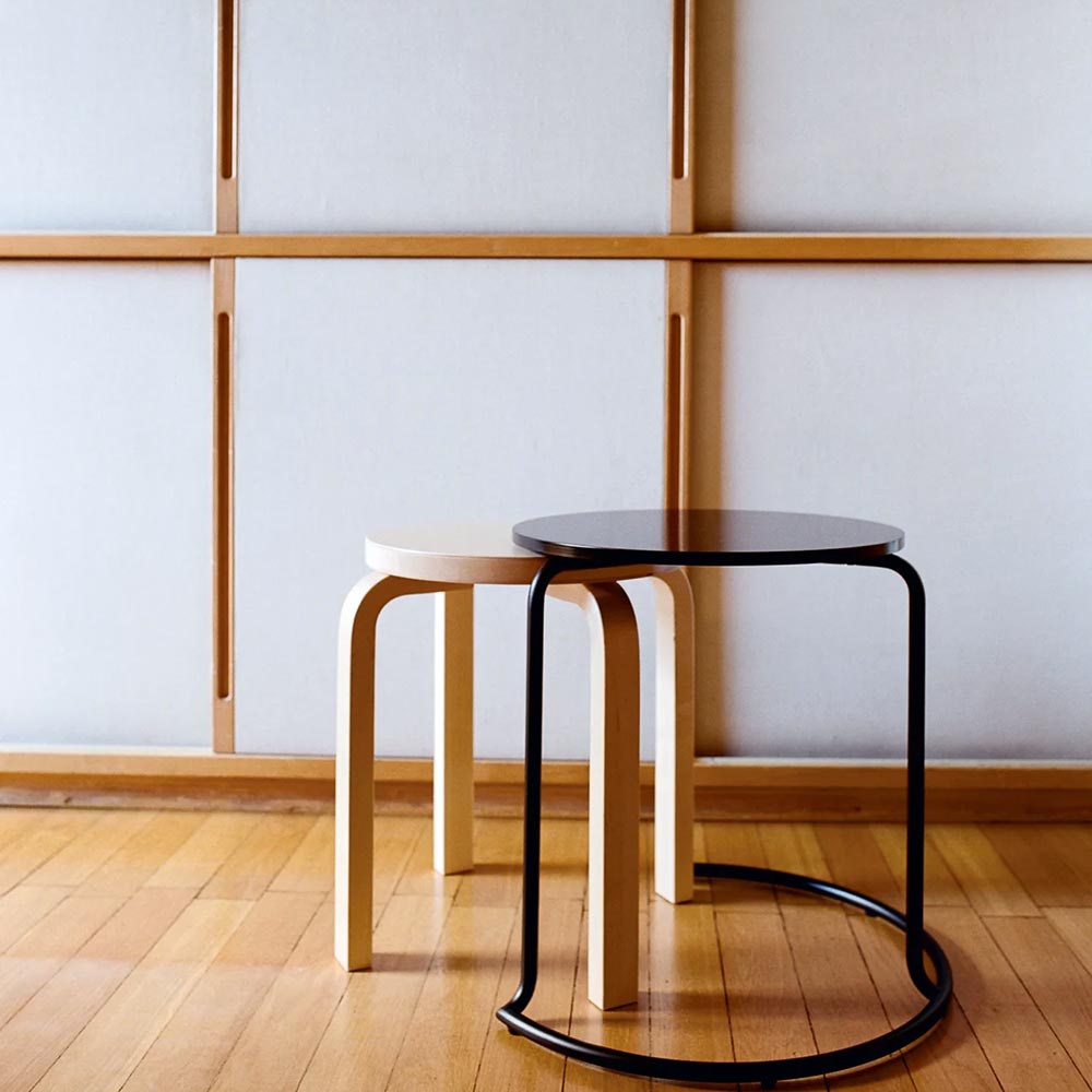 stool60-alvarAalto-artek-grao06
